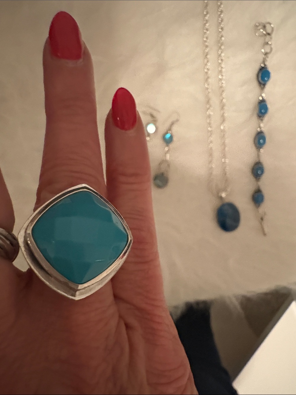 Turquoise Silver Stone Tone Necklace, Bracelet, Earrings & Size 7 Ring Set - Picture 6 of 6